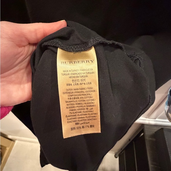 Burberry Scoop Neck Three Quarter Length Sleeve Tee with Checked Cuffs Medium - Picture 8 of 12